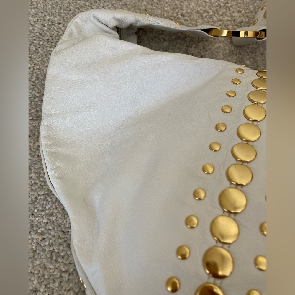 NWT ✨ Y2K Junior Drake White Leather Gold Studded Hobo Handbag Purse Bag - Picture 8 of 15